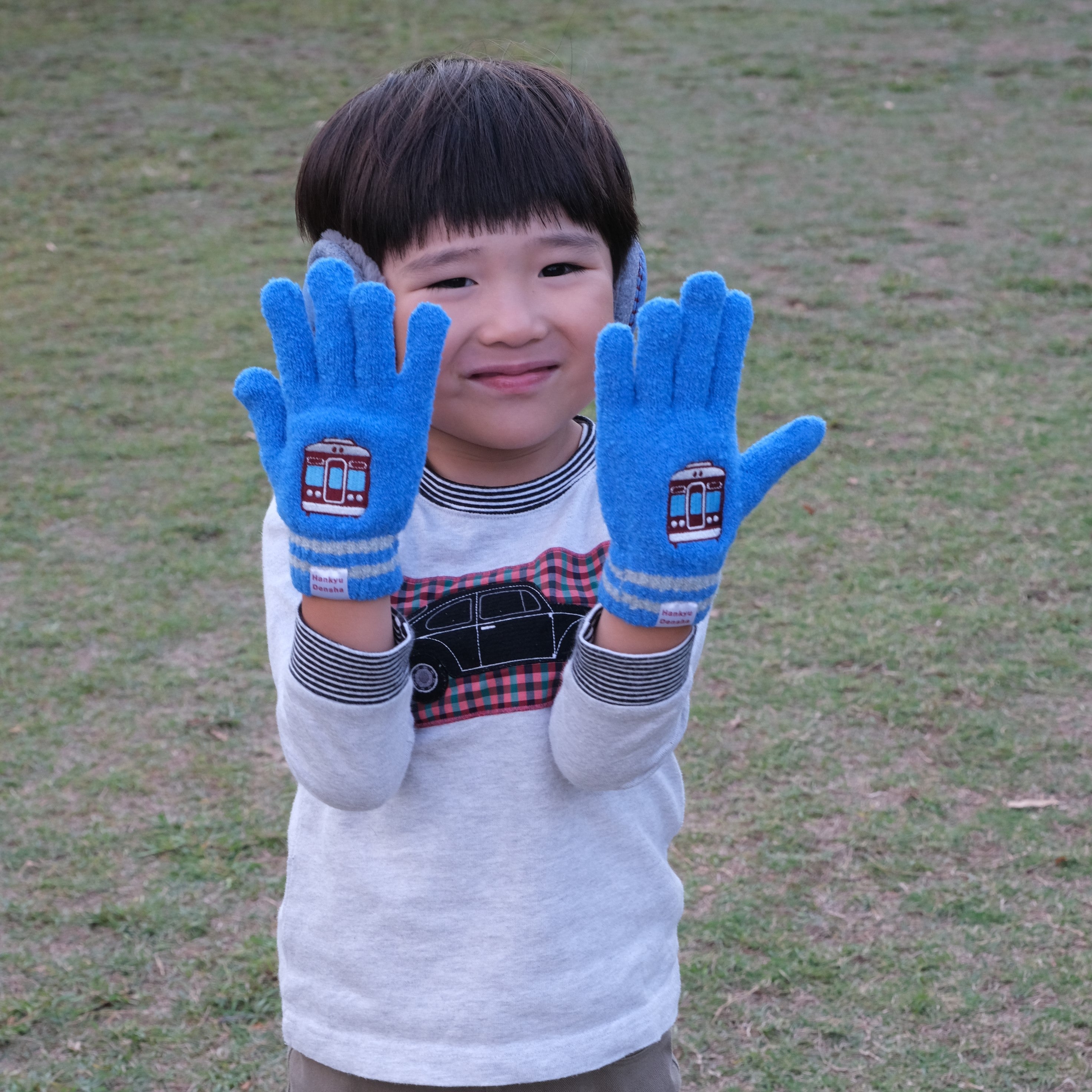 訳ありキッズ 子供 手袋 青 ブルー ウサギ - 手袋